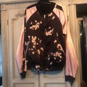 GUC reversible silky jacket